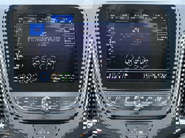 Used 2022 Chevrolet Equinox RS w/ Infotainment Package image 11