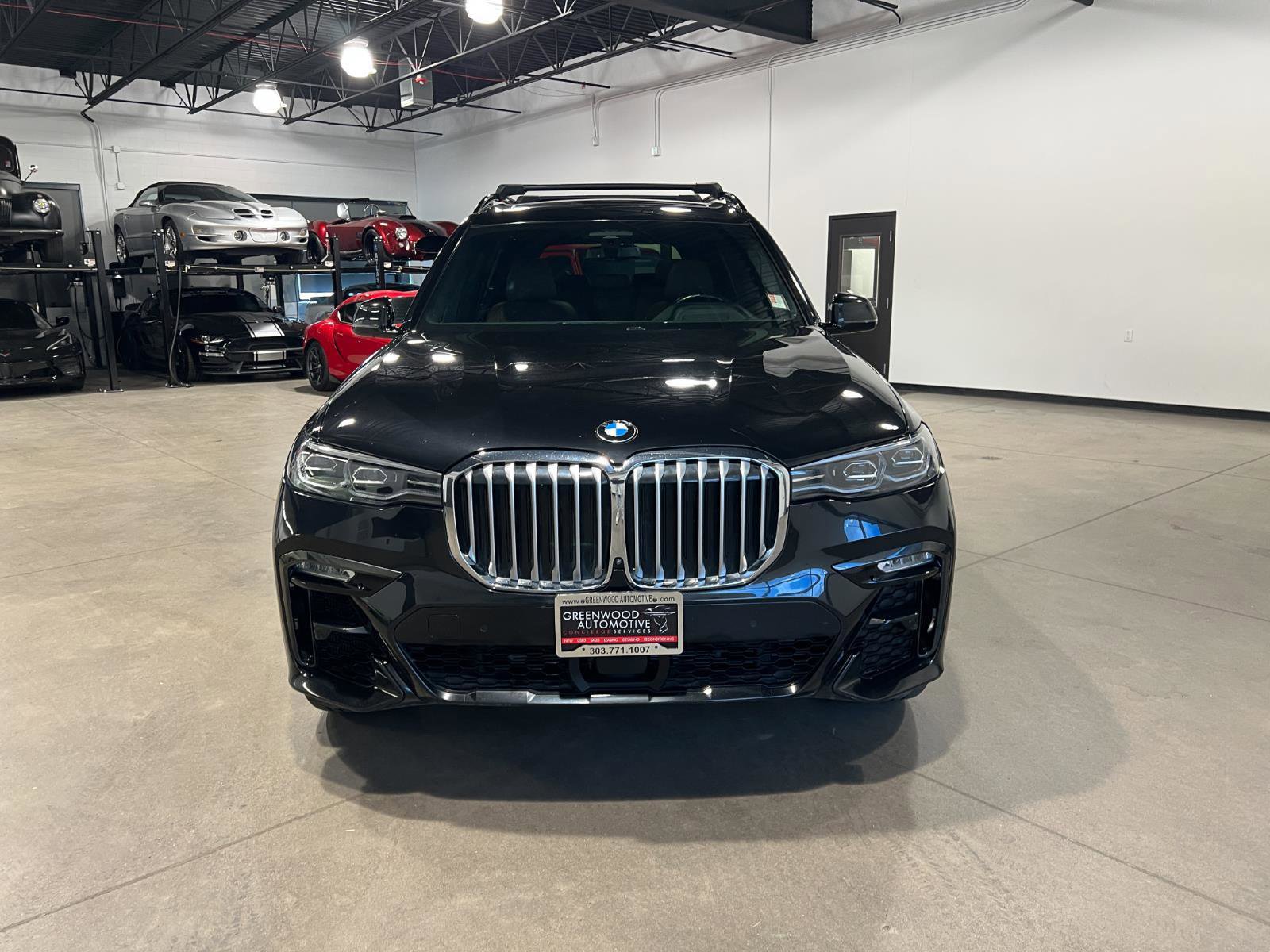 Used 2021 BMW X7 xDrive40i w/ M Sport Package image 8