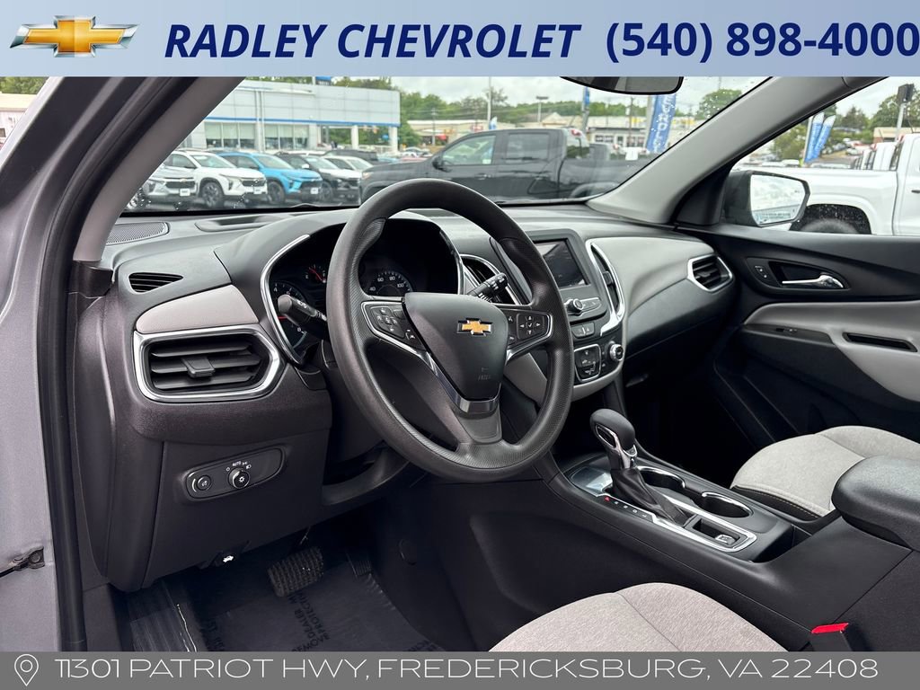 Certified 2023 Chevrolet Equinox LS w/ Driver Confidence II Package FWD image 4