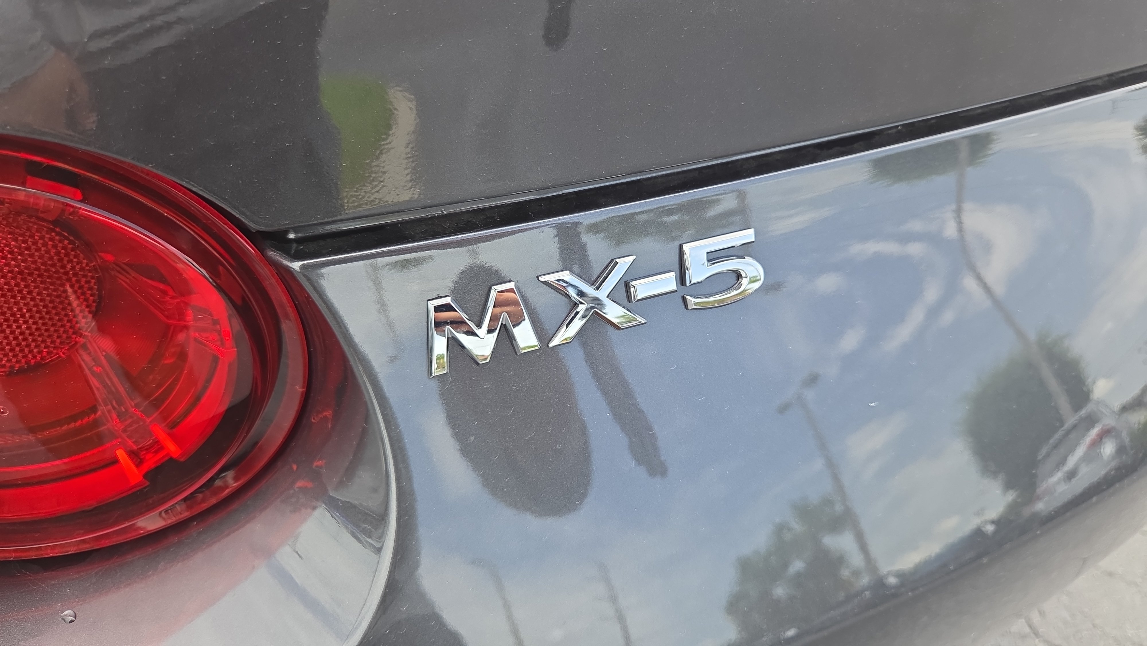Used 2023 MAZDA MX-5 Miata Grand Touring RWD image 37