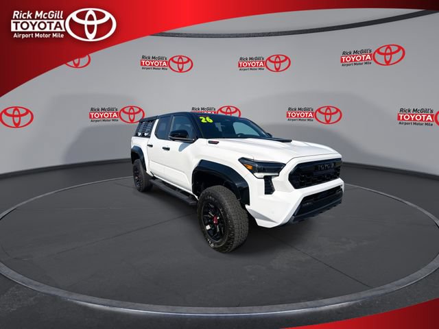 Certified 2026 Toyota Tacoma TRD Pro AWD/4WD image 2