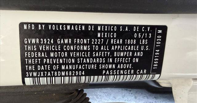 Used 2013 Volkswagen Beetle 2.5 FWD image 21