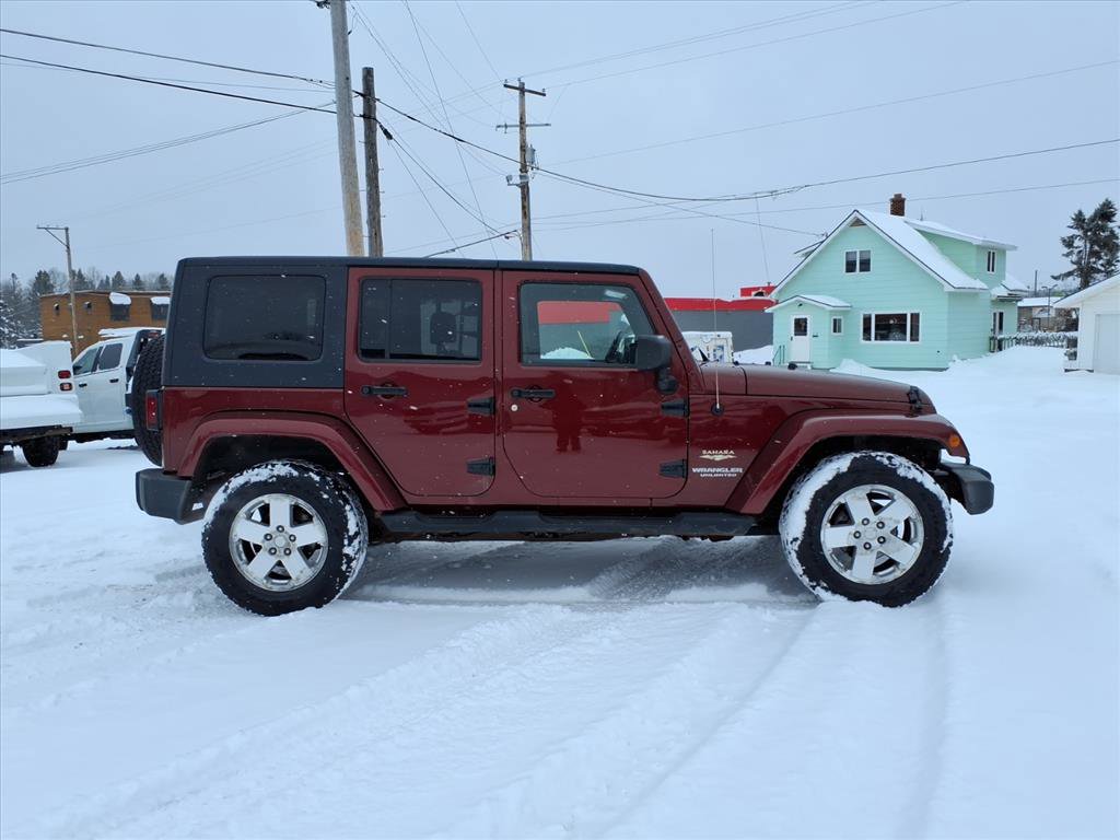 Used 2008 Jeep Wrangler Unlimited Sahara w/ Dual Top Group image 7