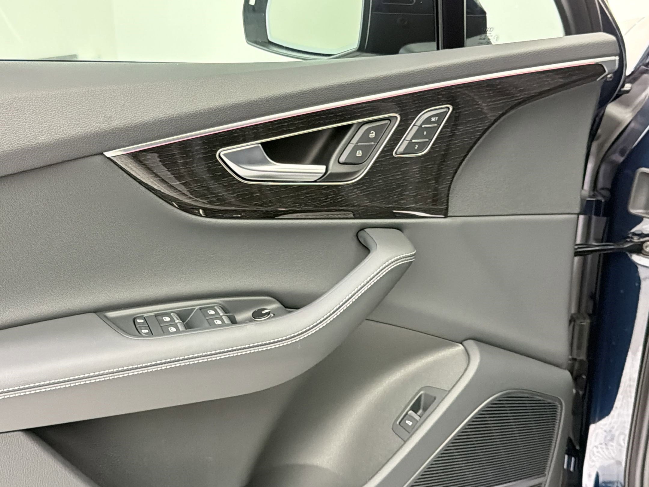 New 2026 Audi Q7 2.0T Premium Plus AWD/4WD image 13