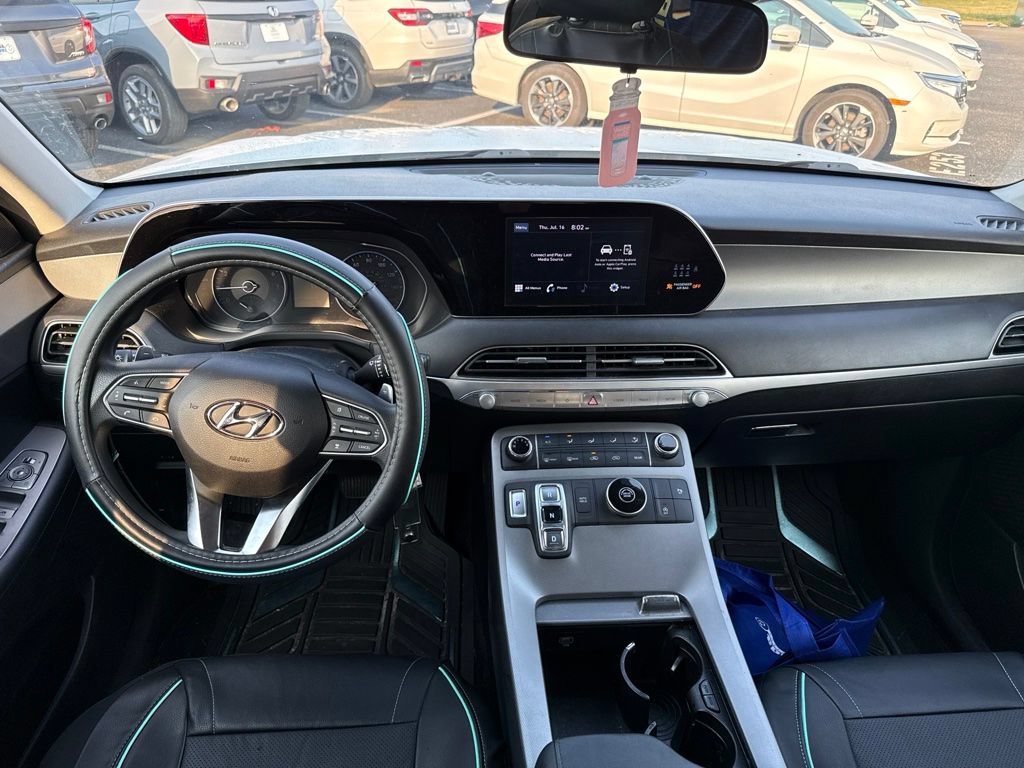 Used 2022 Hyundai Palisade SE FWD image 15
