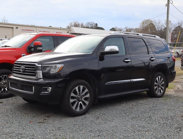 Used 2020 Toyota Sequoia Limited image 3