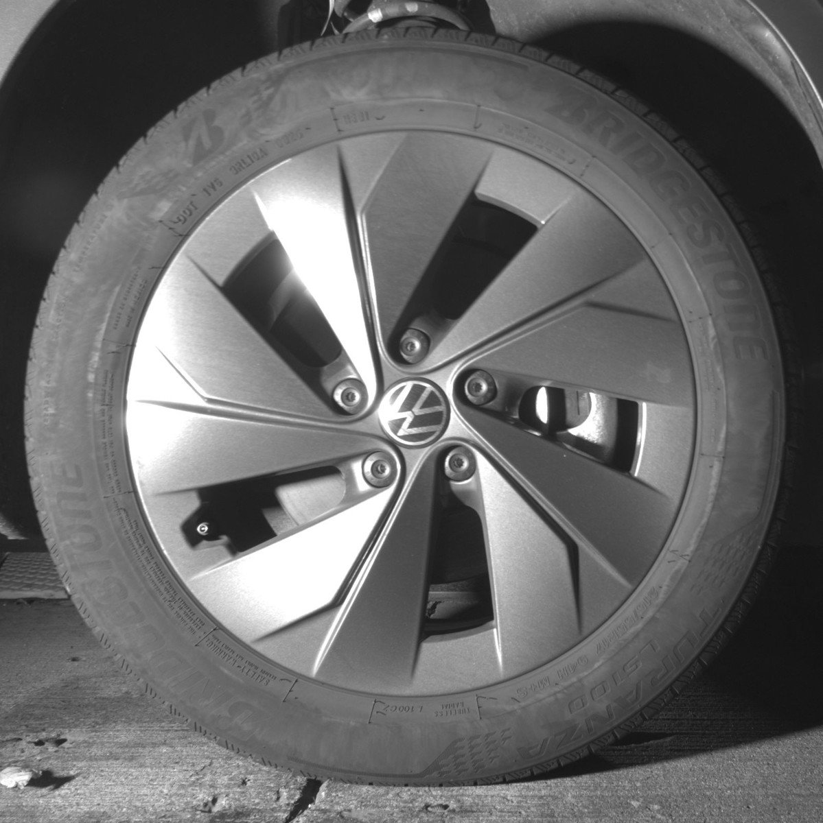 Used 2025 Volkswagen Taos S image 13