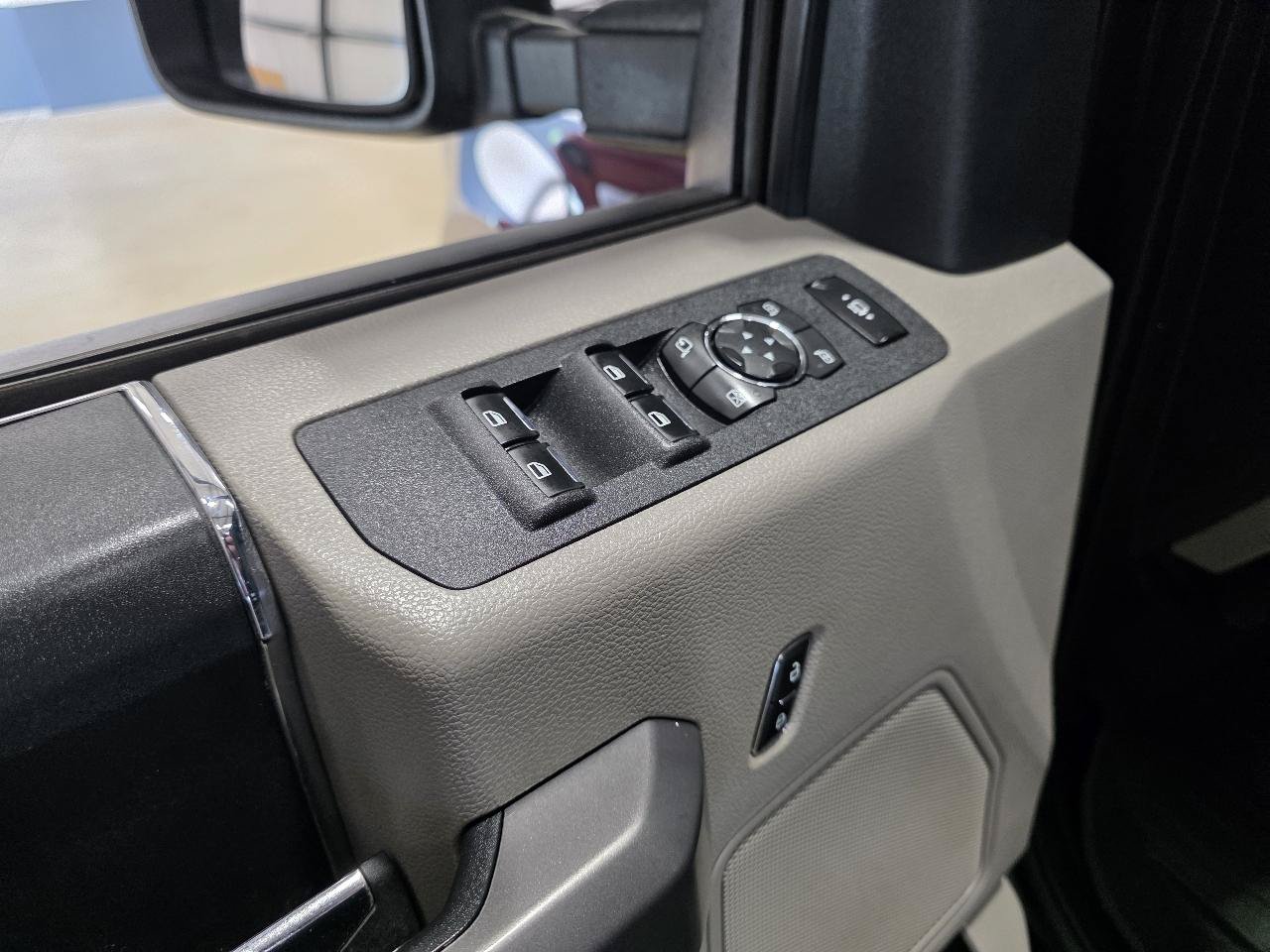 Used 2019 Ford F250 XLT w/ XLT Value Package AWD/4WD image 13
