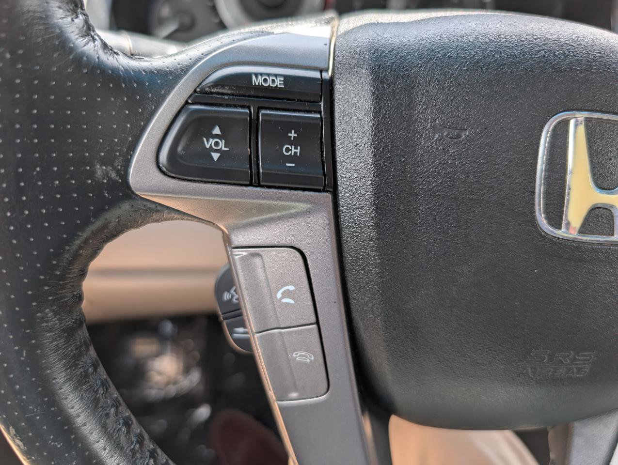 Used 2011 Honda Odyssey EX-L image 19