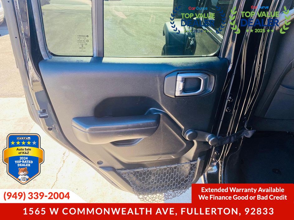 Used 2018 Jeep Wrangler Unlimited Sport image 28