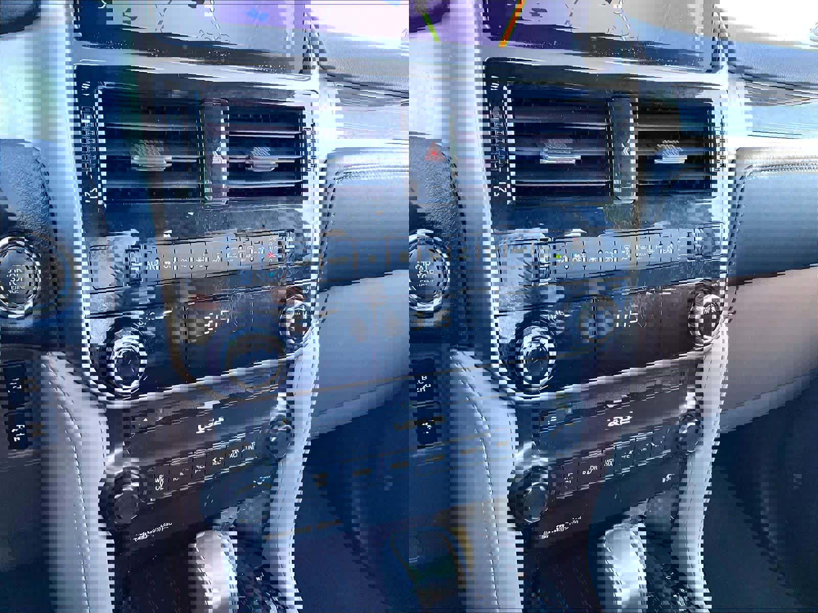 Used 2023 Lexus GX 460 Premium w/ Premium Package image 27