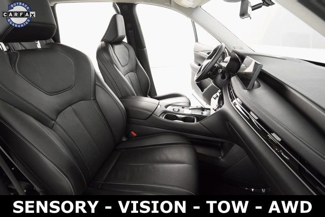 Used 2023 INFINITI QX60 Sensory image 11