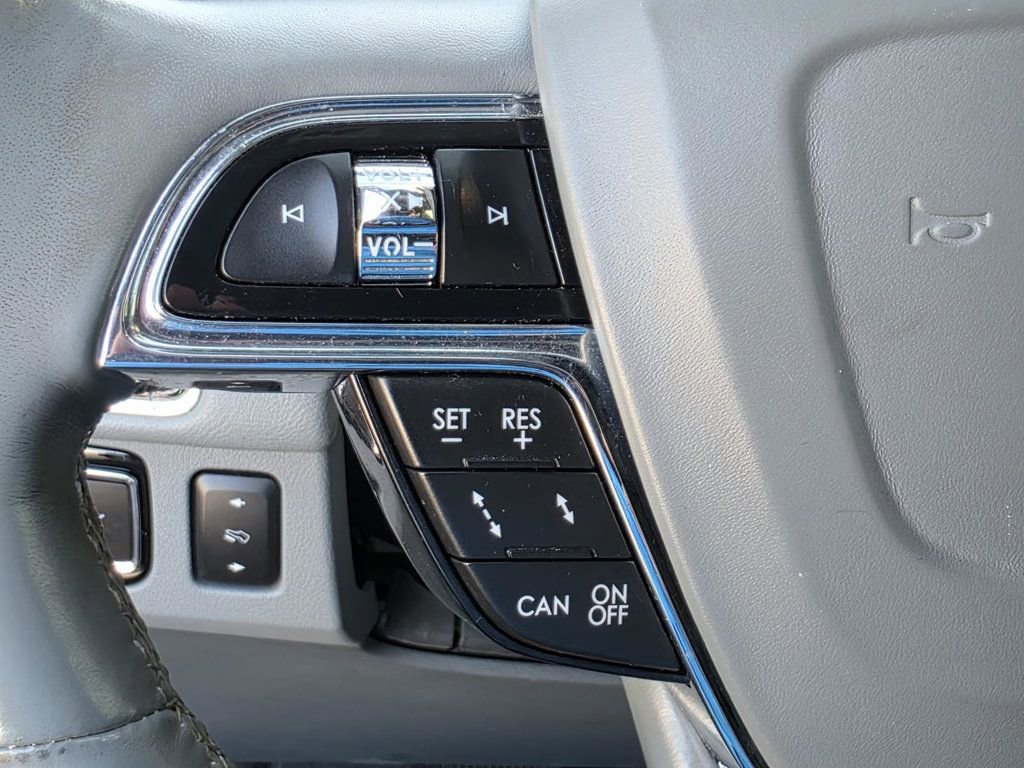 Used 2019 Lincoln Navigator Reserve AWD/4WD image 37