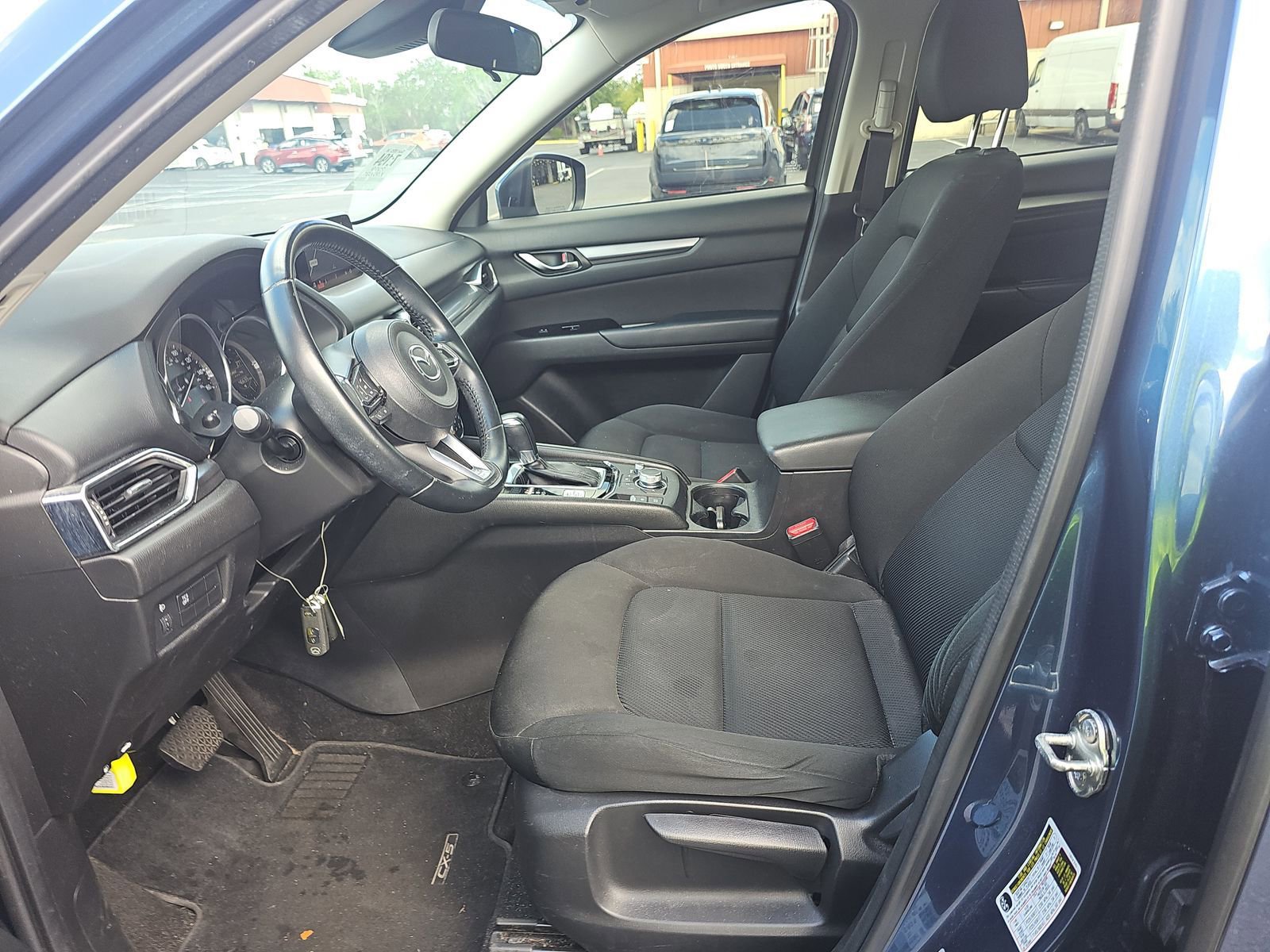 Used 2019 MAZDA CX-5 Sport FWD image 3