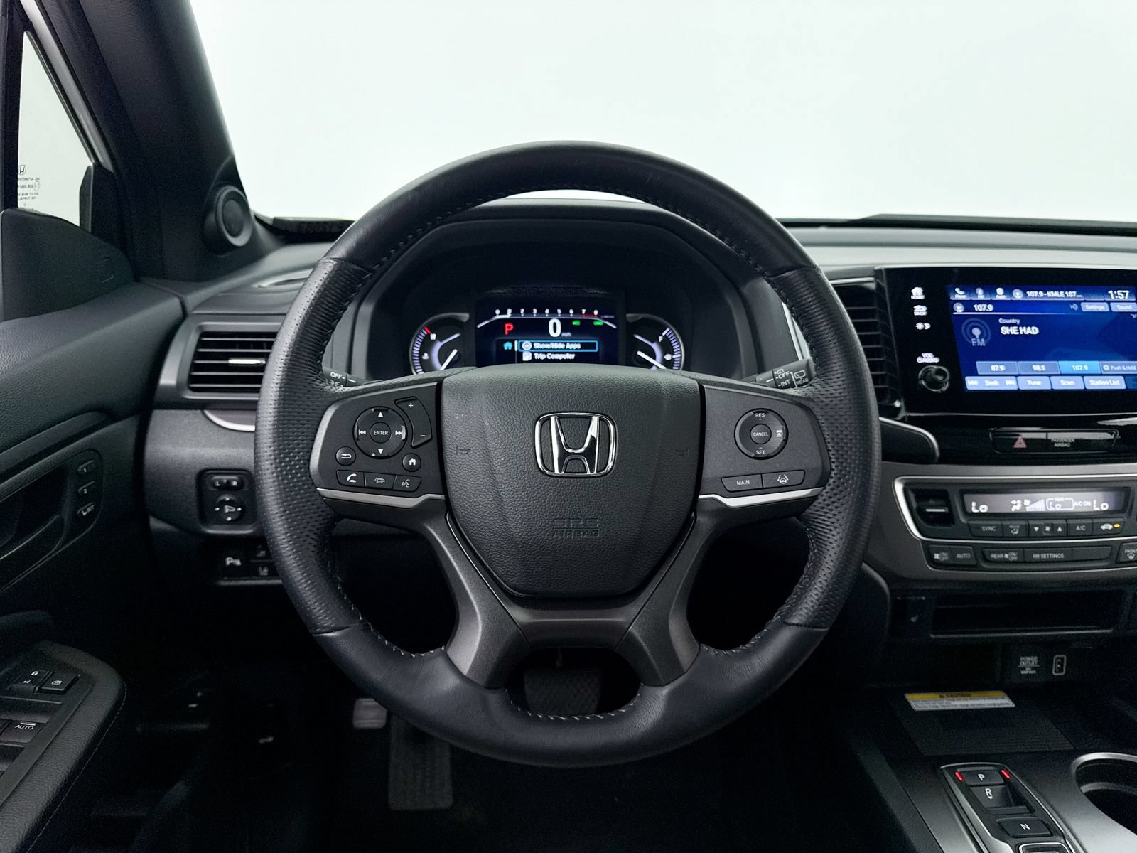 Used 2023 Honda Passport EX-L image 32