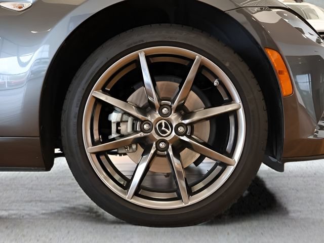 Used 2019 MAZDA MX-5 Miata RF Grand Touring RWD image 23