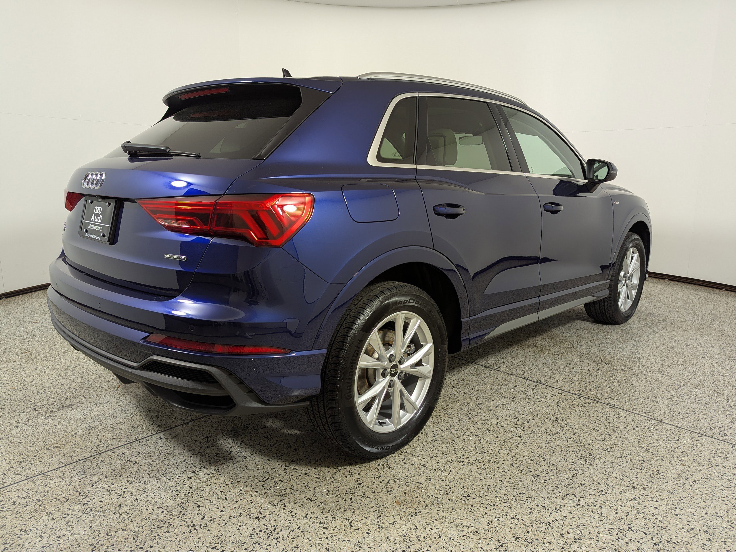 Certified 2025 Audi Q3 2.0T Premium Plus w/ Premium Plus Package image 7
