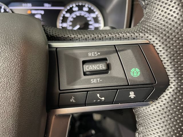 Used 2023 Mitsubishi Outlander SE AWD/4WD image 13