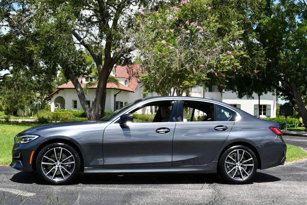 Used 2020 BMW 330i Sedan w/ Premium Package image 24