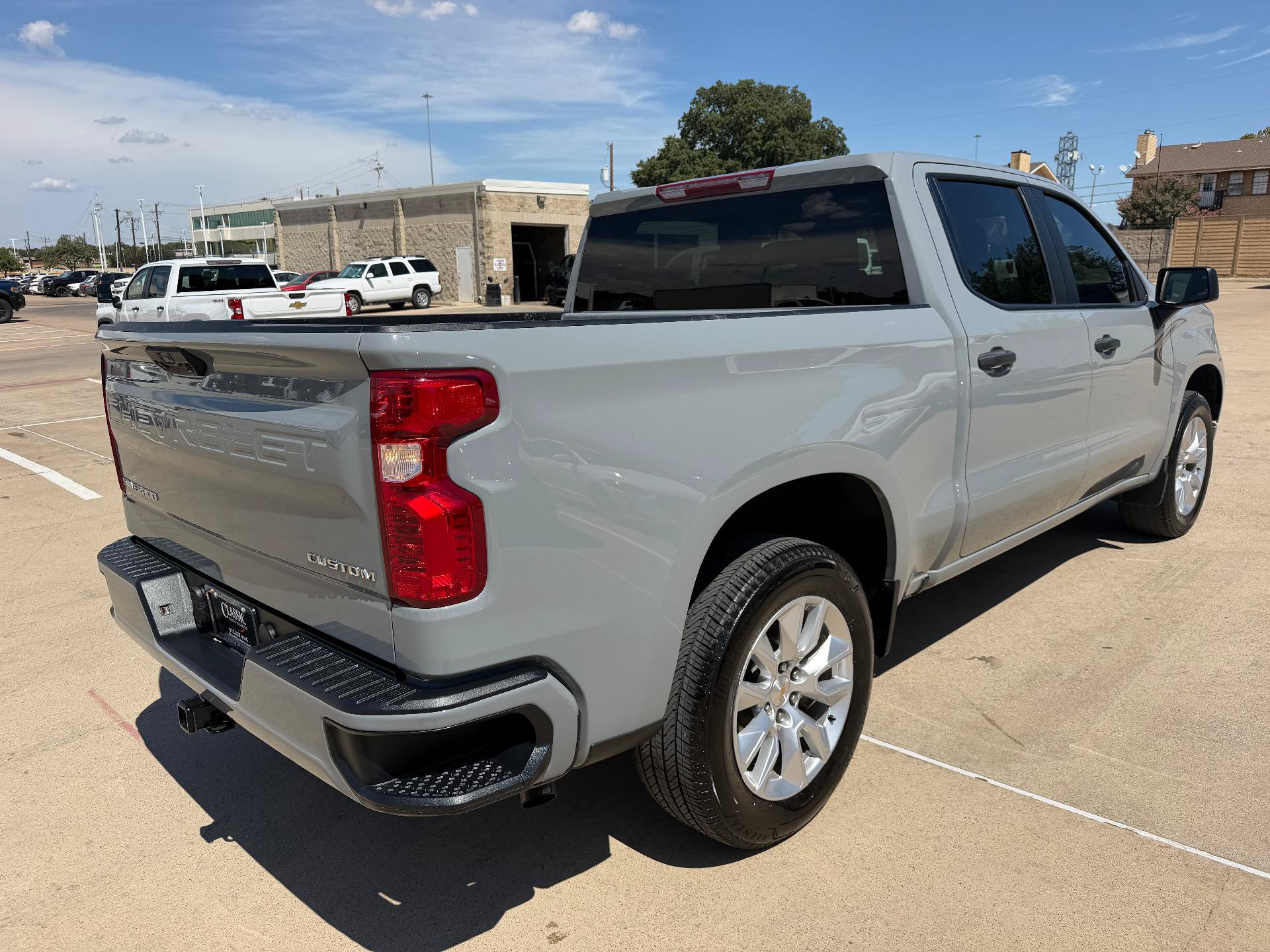 Used 2025 Chevrolet Silverado 1500 Custom RWD image 6