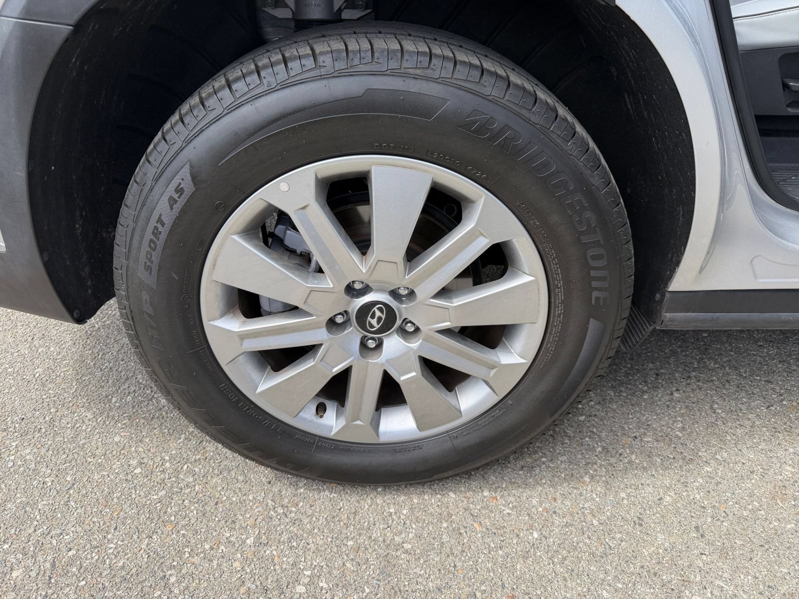 Used 2025 Hyundai Palisade SEL FWD image 32