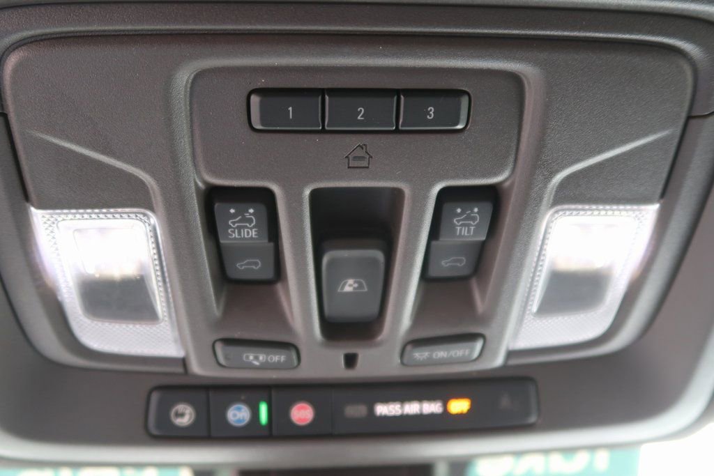 Certified 2023 GMC Sierra 3500 Denali image 27