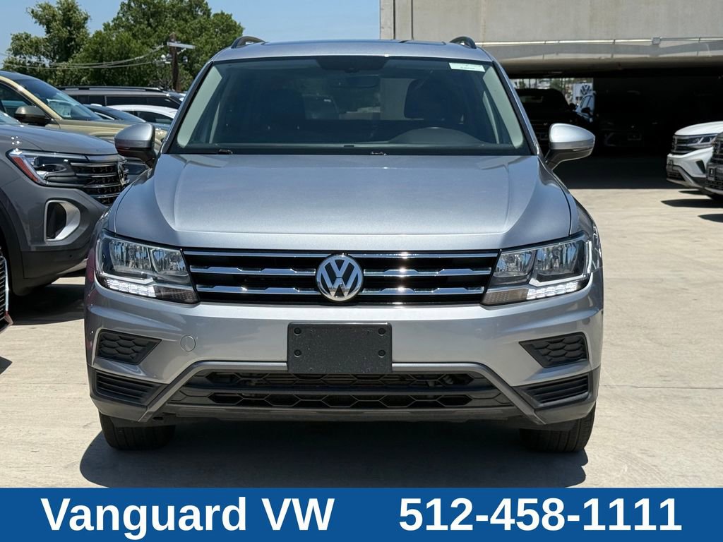 Used 2020 Volkswagen Tiguan SE w/ Panoramic Sunroof Package AWD/4WD image 6