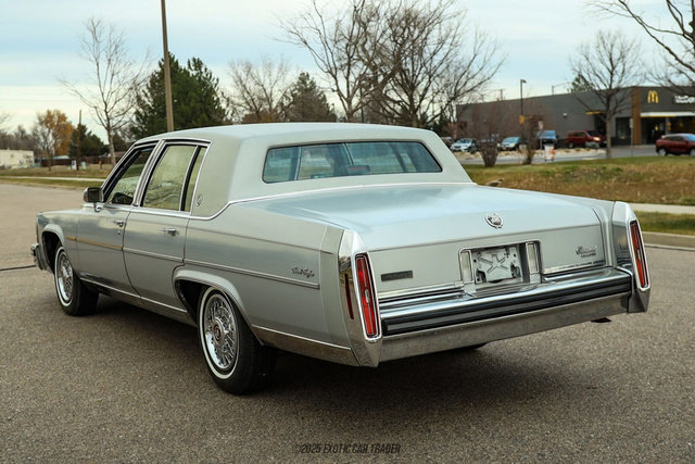 Used 1986 Cadillac Brougham Brougham image 6