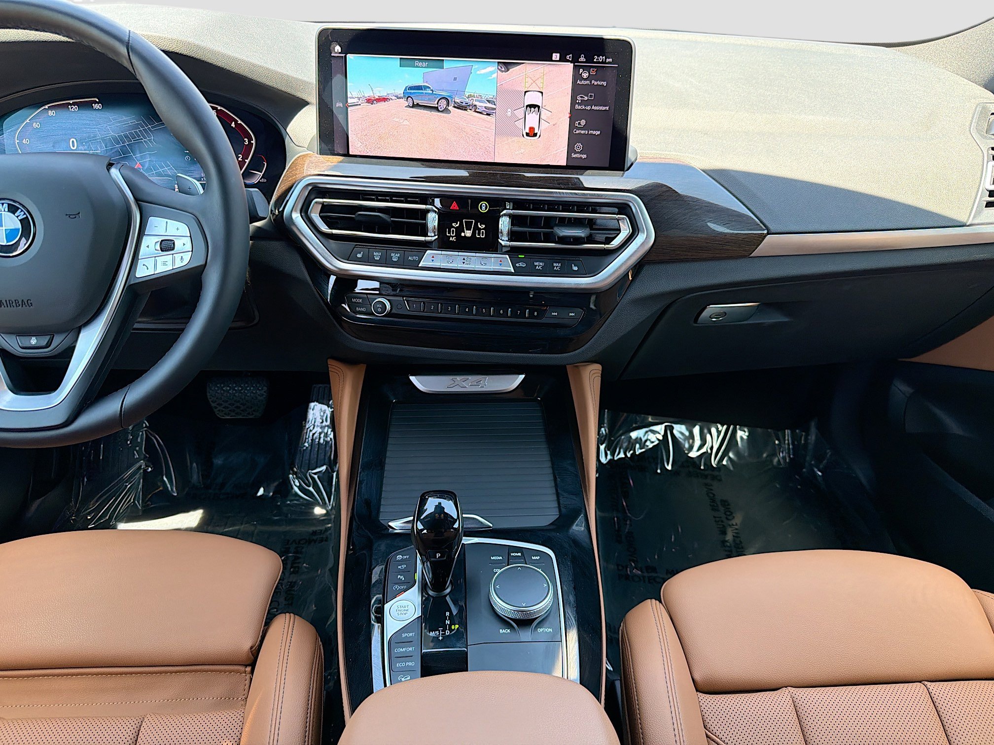 Used 2025 BMW X4 xDrive30i AWD/4WD image 19