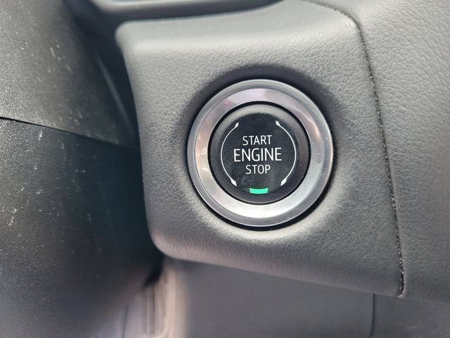 Used 2024 GMC Yukon XL SLT RWD image 34
