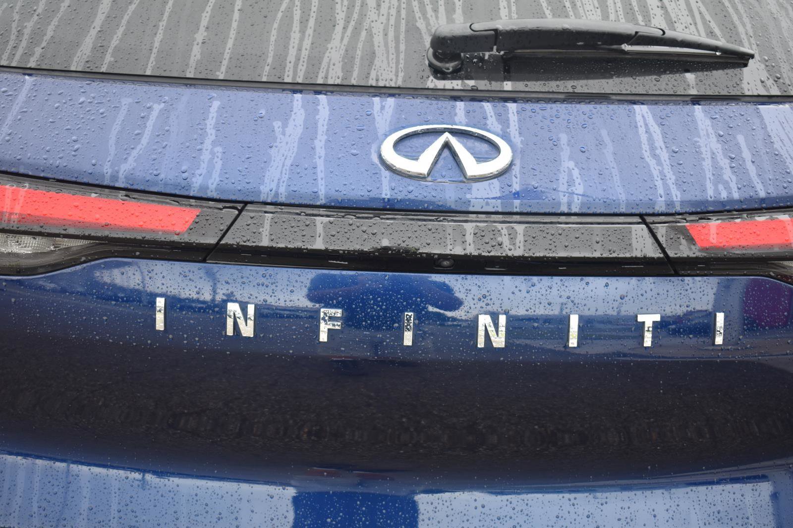 Used 2023 INFINITI QX60 Pure FWD image 8