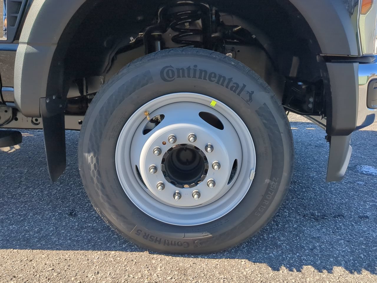 New 2026 Ford F450 2WD SuperCab Super Duty image 9