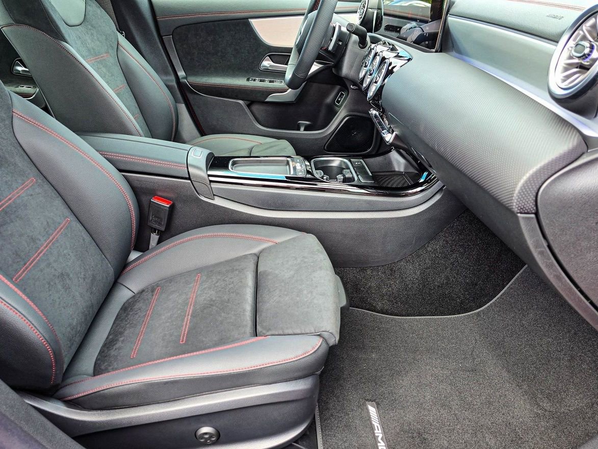 New 2026 Mercedes-Benz CLA 250 4MATIC image 39