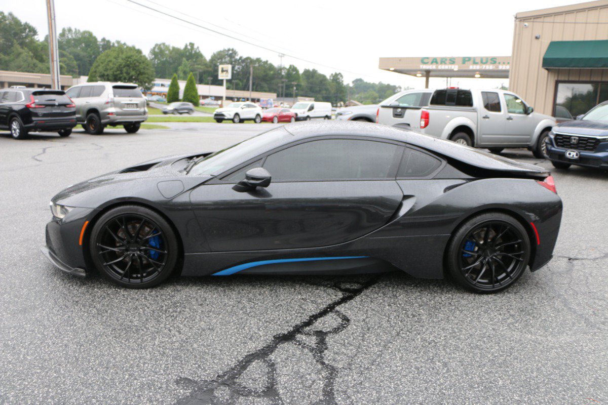 Used 2016 BMW i8 AWD/4WD image 2