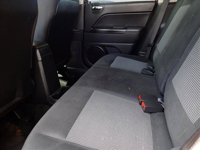 Used 2015 Jeep Patriot Sport w/ Power Value Group FWD image 9