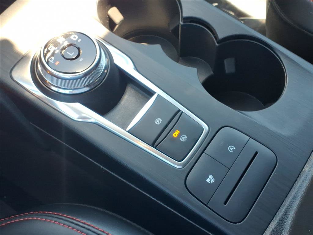 Used 2025 Ford Escape ST-Line AWD/4WD image 9