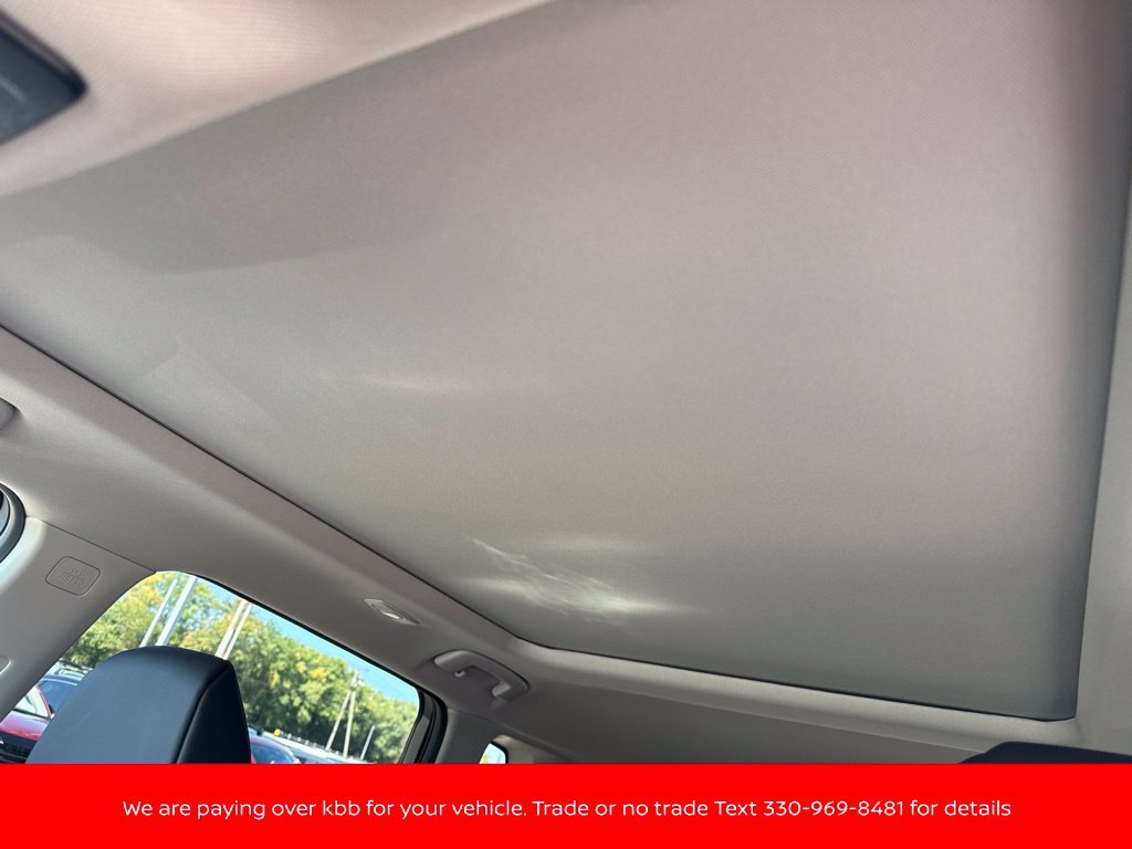 New 2027 Nissan Rogue Dark Armor AWD/4WD image 13