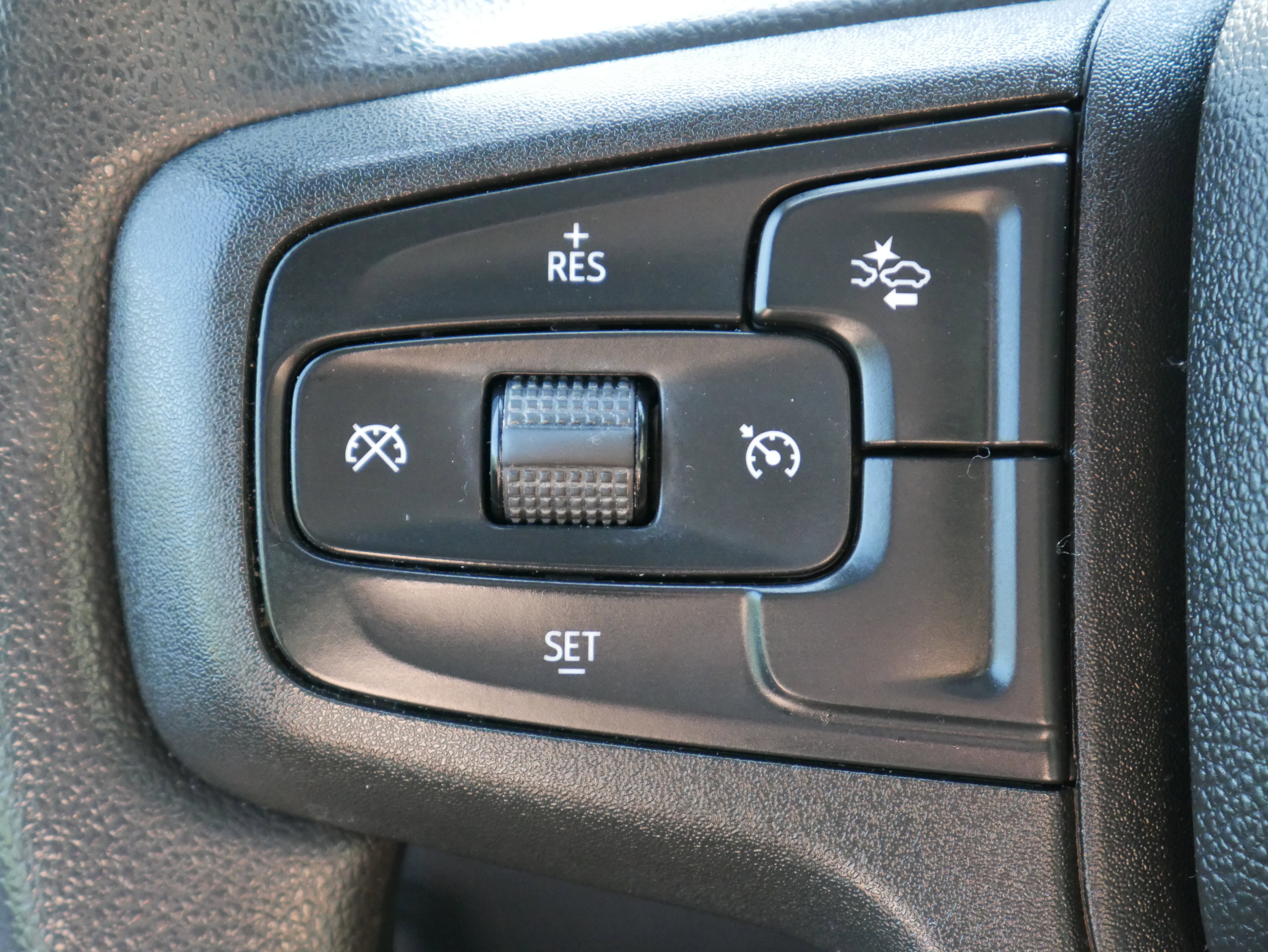 Certified 2023 Chevrolet Silverado 1500 Custom image 20