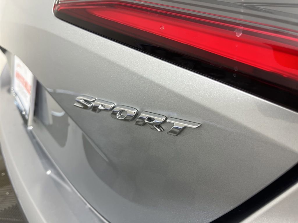 Used 2025 Honda Civic Sport image 4