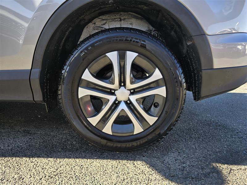 Used 2016 Toyota RAV4 LE image 14