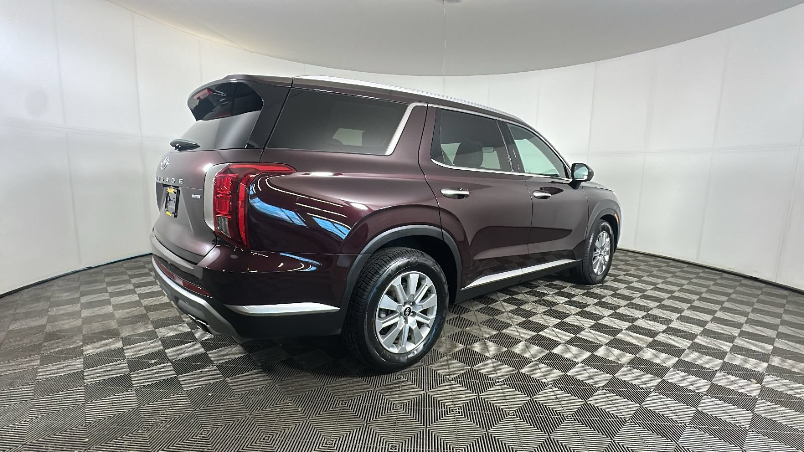 Used 2025 Hyundai Palisade SEL AWD/4WD image 3