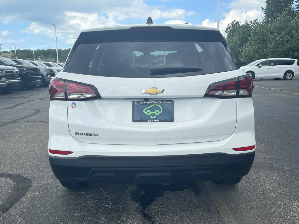 Used 2024 Chevrolet Equinox LS w/ LS Convenience Package FWD image 31