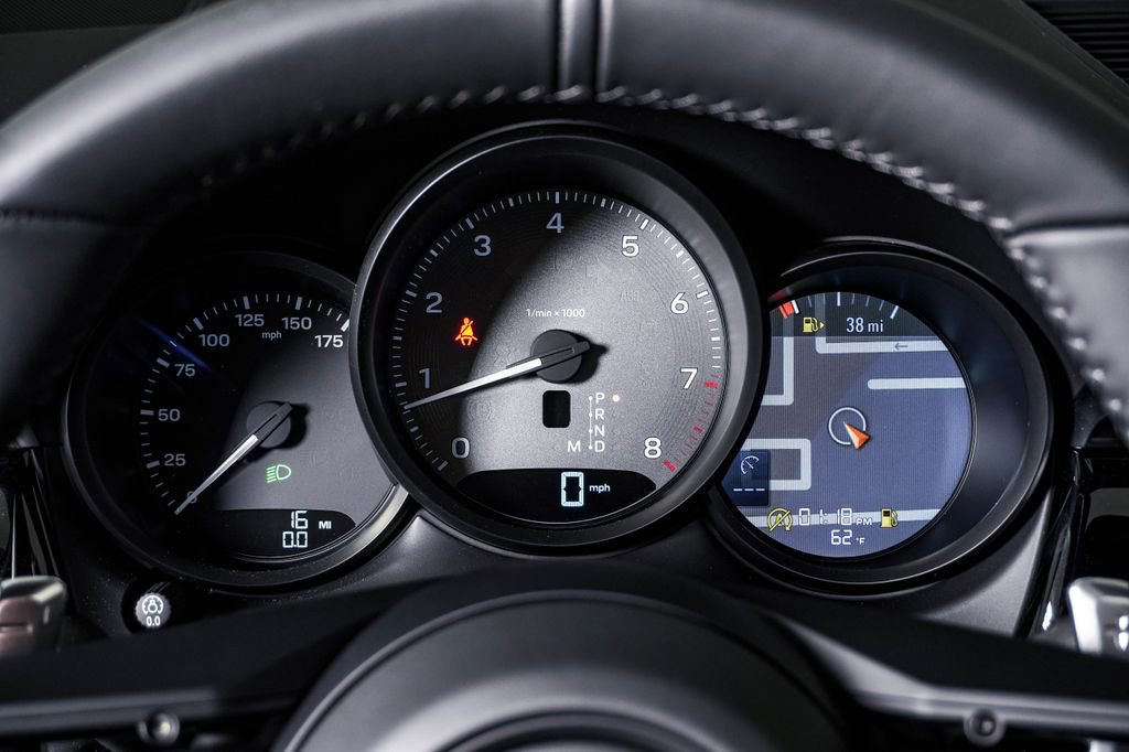 New 2026 Porsche Macan S AWD/4WD image 21