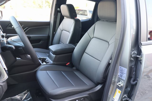 New 2026 GMC Canyon Elevation w/ Convenience Package image 12
