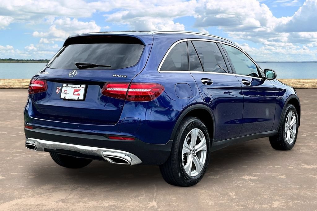 Used 2018 Mercedes-Benz GLC 350e 4MATIC image 4