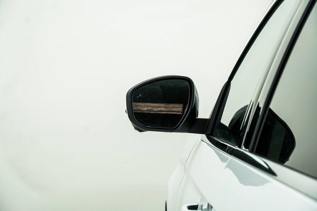 Used 2025 Ford Expedition Platinum AWD/4WD image 14