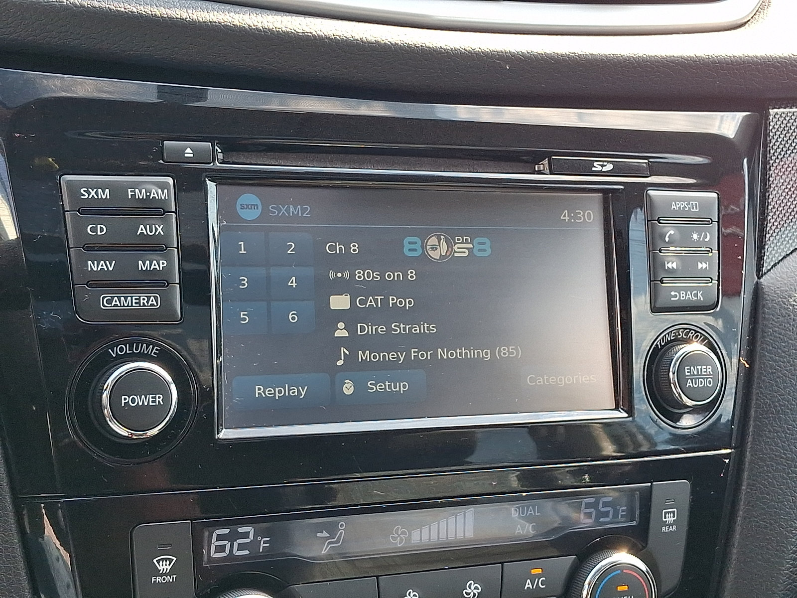 Used 2015 Nissan Rogue SL w/ SL Premium Package FWD image 19