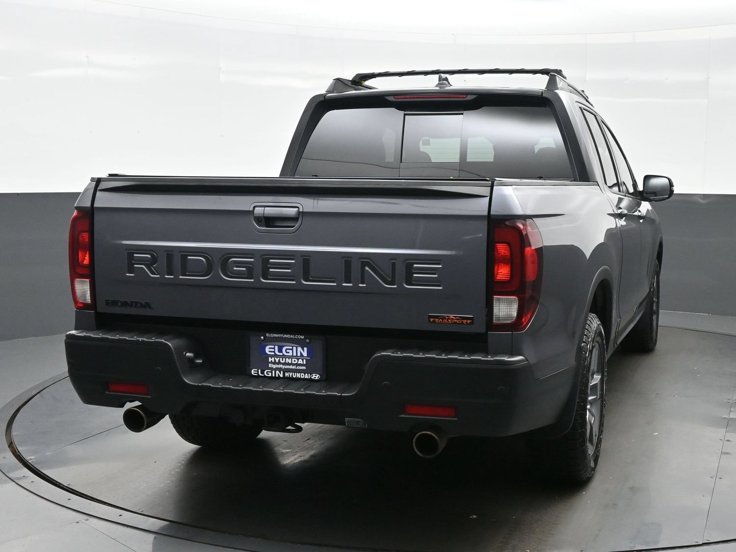 Used 2025 Honda Ridgeline TrailSport image 5