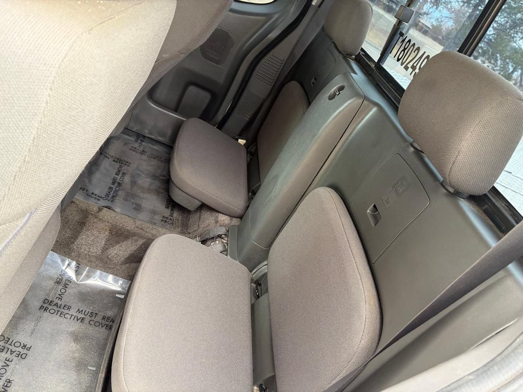 Used 2018 Nissan Frontier SV AWD/4WD image 20
