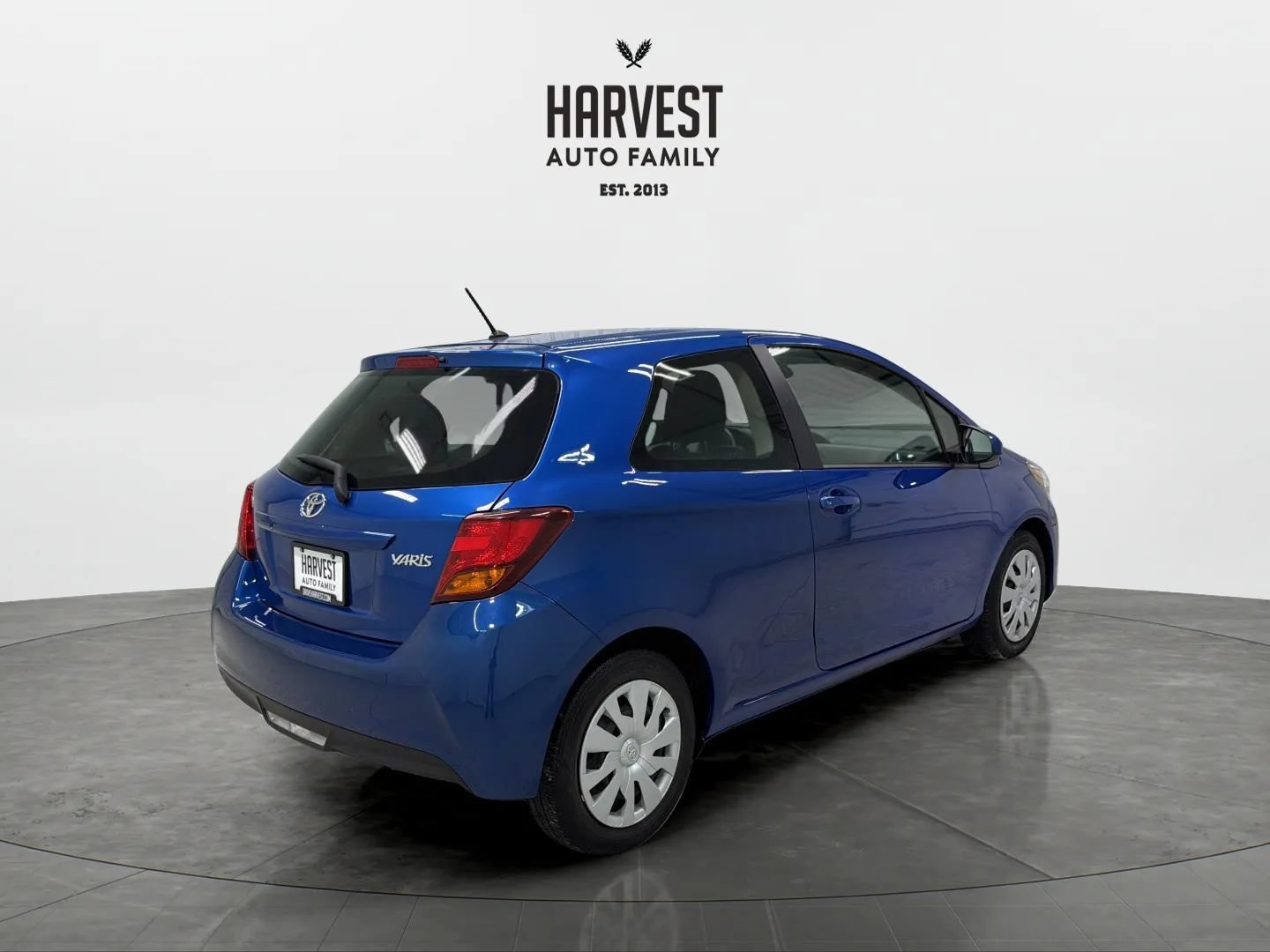 Used 2017 Toyota Yaris L FWD image 6
